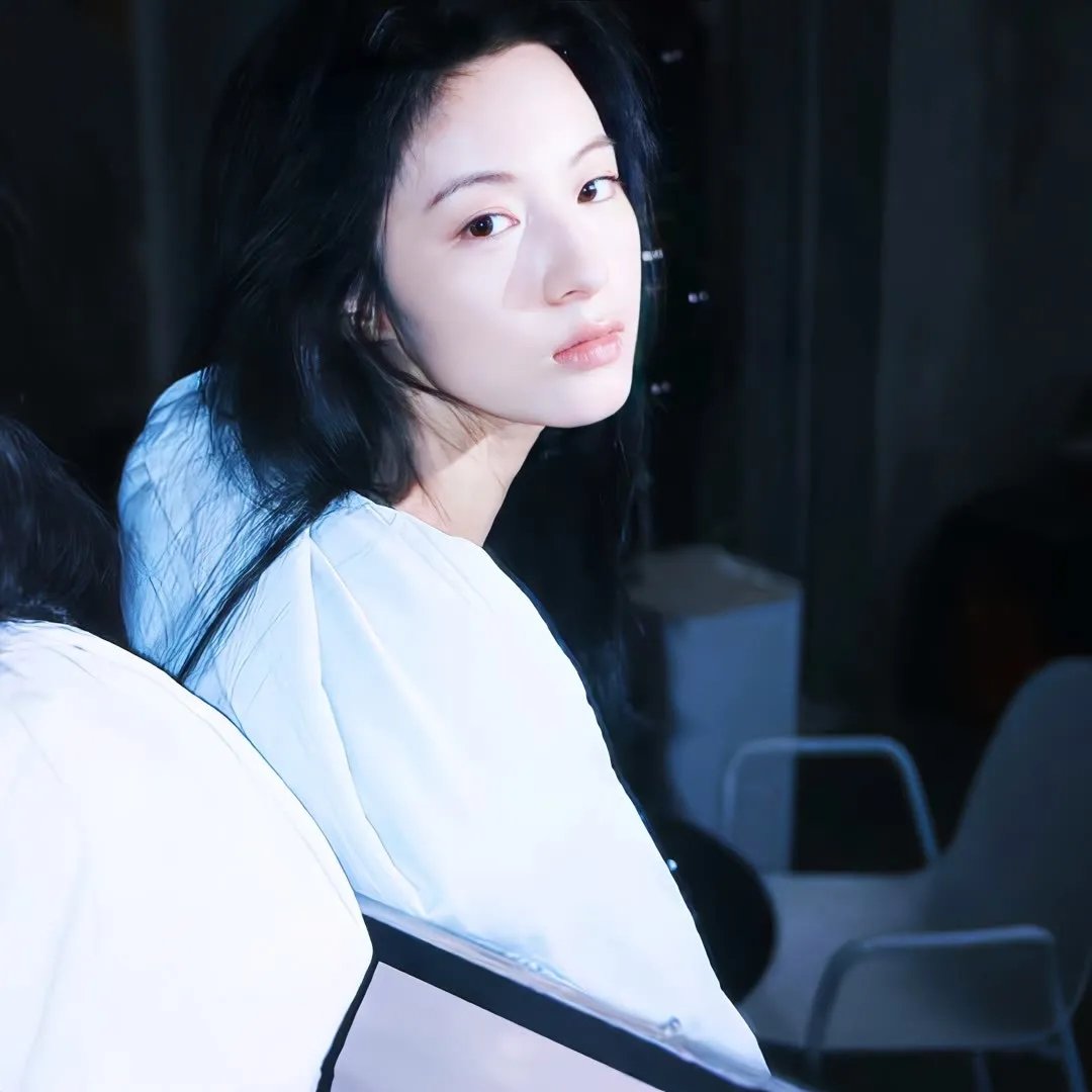 不只但总是